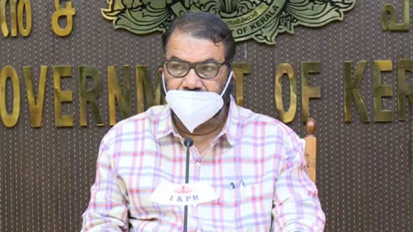 കുട്ടികൾ സ്‌കൂളിലേയ്‌ക്ക്; സ്‌കൂൾ തുറക്കുന്നത് സംബന്ധിച്ച് ആശങ്ക വേണ്ട, എല്ലാ സജ്ജീകരണങ്ങളും പൂർത്തിയായി; ആദ്യ രണ്ടാഴ്ച ഹാജർ ഉണ്ടാകില്ല; വിദ്യാഭ്യാസമന്ത്രി വി ശിവൻകുട്ടി