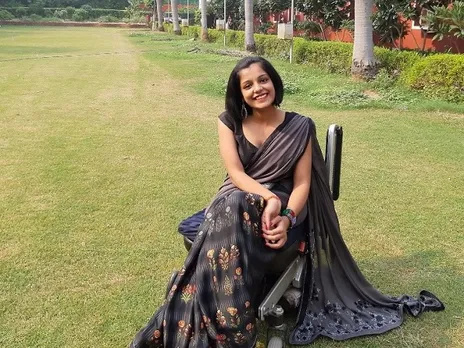 പക്ഷാഘാതത്തിനും വീൽചെയറിനും പ്രതിഷ്ടയുടെ പ്രയാണത്തെ തടയാനായില്ല, ഇനി വെന്നിക്കൊടി പാറിക്കുക ഓക്സ്ഫോർഡിൽ !