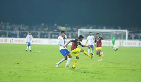 മഞ്ചേരിയില്‍ കേരളത്തിന്റെ ഗോള്‍മഴ; കര്‍ണാടകയെ 7-3ന് തകര്‍ത്ത് കേരളം സന്തോഷ് ട്രോഫി ഫൈനലില്‍