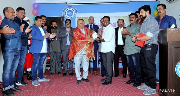 ഡിസംബറിനു കുളിരു പകര്‍ന്ന 'സഫീനത്' രാവ്