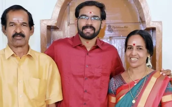 ചാങ്ങയിൽക്കോണം ഗ്രാമത്തെ കണ്ണീരിലാഴ്ത്തി മേൽശാന്തിയുടെയും കുടുംബത്തിൻ്റെയും മരണവാർത്ത; ഏക മകനെയും കൂട്ടി മടവൂരിൽ നിന്നും കുളനടയിലേക്ക് വെളുപ്പിനെ യാത്ര തിരിച്ചത് ഷുഗറിന് മരുന്ന് വാങ്ങാൻ