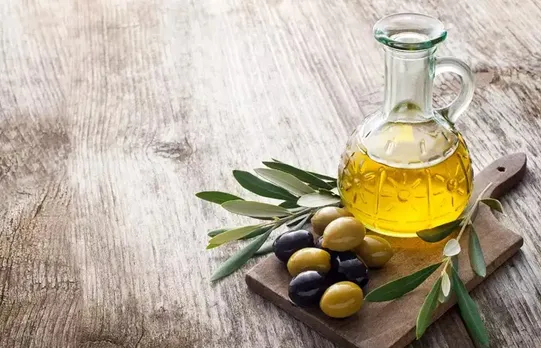 വരണ്ട ചര്‍മ്മത്തോട് ഗുഡ് ബൈ പറയാനുള്ള സമയമായി