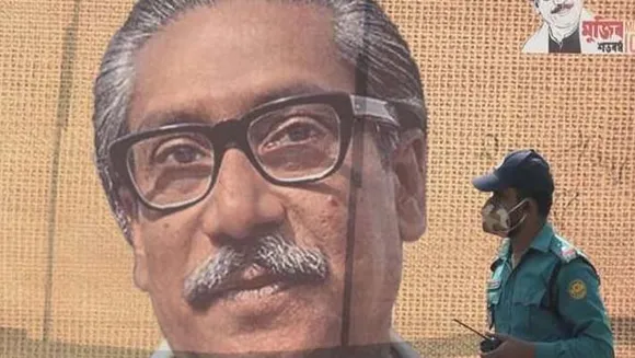 ബം​ഗ്ലാ​ദേ​ശ് രാ​ഷ്ട്ര​പി​താ​വ് ഷെ​യ്ഖ് മു​ജീ​ബു​ര്‍ റ​ഹ്മാ​നെ കൊ​ല​പ്പെ​ടു​ത്തി​യ കേ​സ്; പ്ര​തി​യാ​യ മു​ന്‍ സൈ​നി​ക ഉ​ദ്യോ​ഗ​സ്ഥ​നെ തൂ​ക്കി​ലേ​റ്റി
