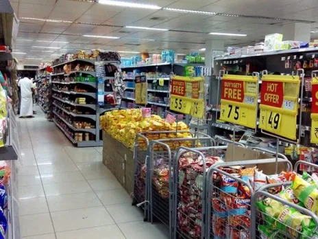 പെട്രോളും ഡീസലും ഇനി സൂപ്പർ മാർക്കറ്റുകൾ വഴിയും ലഭിക്കും !