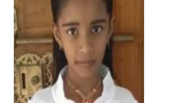 പാലക്കാട് കളിച്ചുകൊണ്ടിരിക്കെ കമുക് വീണ് ഏഴു വയസ്സുകാരി മരിച്ചു