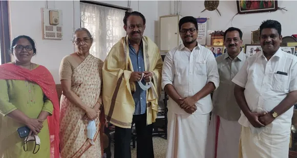 80 -ന്‍റെ നിറവിൽ എത്തിയ ദ്രോണാചാര്യ പ്രൊ. സണ്ണി തോമസിന് ഉഴവൂരിന്റെ ആദരം