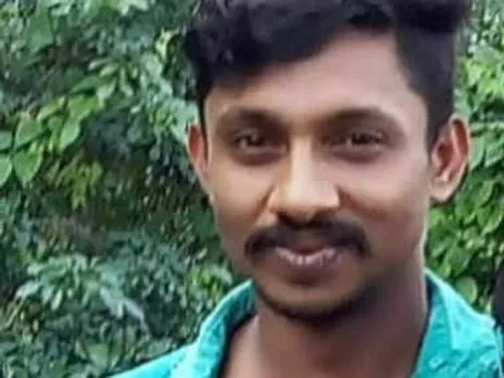 പത്തനംതിട്ടയിൽ പെൺകുട്ടിയെ തട്ടിക്കൊണ്ടുപോയ പോക്‌സോ കേസ് പ്രതി പോലീസിനെ ആക്രമിച്ച് കൈവിലങ്ങുമായി മുങ്ങി