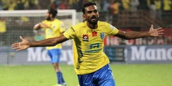 തെറ്റായ കാര്യം പ്രചരിപ്പിച്ചതിന് മഞ്ഞപ്പട അംഗം ക്ഷമ ചോദിച്ചു; പരാതി പിന്‍വലിച്ച് സി.കെ വിനീത്