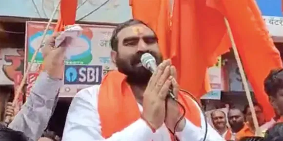 പൊതുവേദിയില്‍ ഉദ്ധവിന് വേണ്ടി കരഞ്ഞ എം.എല്‍.എ വിശ്വാസവോട്ടെടുപ്പില്‍ ഷിന്‍ഡെക്കൊപ്പം