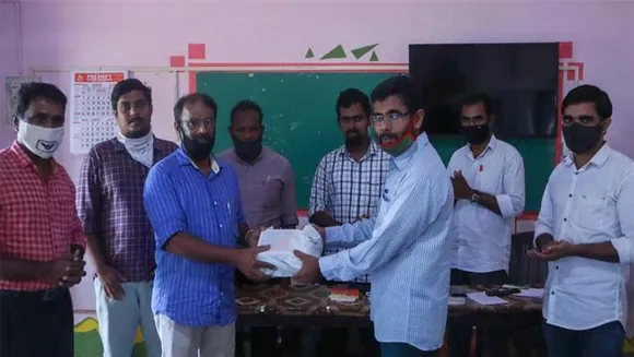 പുസ്തകപ്പച്ച വിദ്യാഭ്യാസ സഹായ പദ്ധതി ;ജില്ലാ തല ഉദ്ഘാടനം സലീം മമ്പാട് നിർവഹിച്ചു
