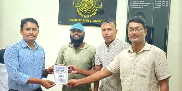 കാട്ടുതീ തടയുന്നതിനും ഇതു മൂലമുണ്ടാവുന്ന ദുരന്തങ്ങളും പ്രകൃതി-ജൈവ വൈവിധ്യ സംരക്ഷണത്തിന്റെ പ്രാധാന്യവും പൊതുജനങ്ങളെ ബോധവാൻമാരാക്കുന്നതിനായി അകത്തേത്തറ ഗ്രാമ പഞ്ചായത്തിന്‍റെ ആഭിമുഖ്യത്തില്‍ കാട്ടുതീ തടയുന്നതിനുള്ള നോട്ടീസ് പുറത്തിറക്കി