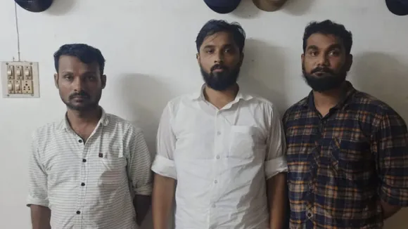 മലപ്പുറത്ത് ആഡംബര കാറിൽ കഞ്ചാവ് കടത്ത്; മൂന്ന് യുവാക്കൾ പിടിയിൽ