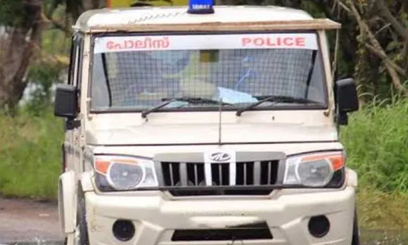 നായയെ കുളിപ്പിച്ചില്ല; എസ്പിയുടെ ഗണ്‍മാന് സസ്‌പെന്‍ഷന്‍; മണിക്കൂറുകള്‍ക്കകം തിരിച്ചെടുത്ത് ഐജി