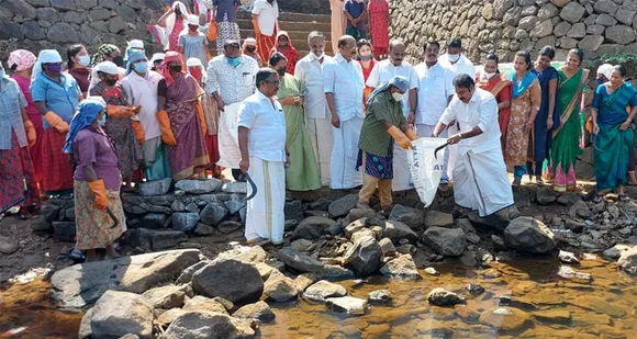 പാലായിൽ ''അമ്മയാണ് ആറും തോടും" വീണ്ടെടുക്കാം ആറും തോടും - ശുചീകരണ യജ്ഞത്തിന് തുടക്കം കുറിച്ചു