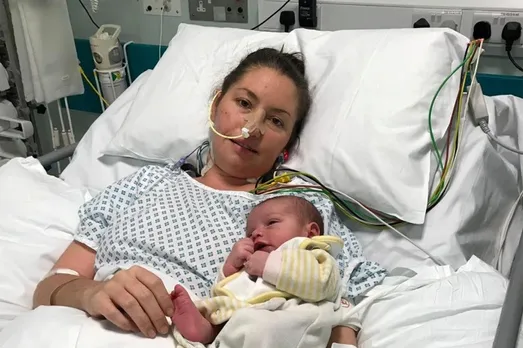 പ്രസവസമയത്ത് സെപ്സിസ് ബാധിച്ചതിനെത്തുടര്‍ന്ന് ജീവനുവേണ്ടി പോരാടിയ ദിവസങ്ങളെക്കുറിച്ച് 33കാരിയായ ഷെല്ലി യംഗ്; രോഗ നിര്‍ണയം നടത്താതെയും കൃത്യമായ ചികിത്സ നല്‍കാതെയുമുള്ള ഡോക്ടർമാരുടെ അലംഭാവത്തെത്തുടര്‍ന്ന്, കുഞ്ഞുമൊത്തുള്ള എന്റെ സന്തോഷ നിമിഷങ്ങള്‍ ആഘോഷിക്കേണ്ട സമയത്ത് ഞാന്‍ കോമയില്‍ എന്റെ ജീവനുവേണ്ടി പോരാടുകയായിരുന്നു