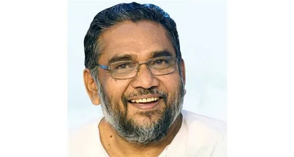 വിജയനേയും സുധാകരനെയും കരുതി നാണംകെടുന്നു; സാറന്മാരെ, മിതമായ ഭാഷയിൽ പറഞ്ഞാൽ ഇത് അല്പത്തമാണ്...  മുഖ്യമന്ത്രി പിണറായി വിജയനെയും കെപിസിസി പ്രസിഡന്‍റ് കെ സുധാകരനെയും നിശിതമായി വിമര്‍ശിച്ച് ഡോ. കെ.എസ് രാധാകൃഷ്ണന്‍റെ ഫേസ്ബുക്ക് പോസ്റ്റ്