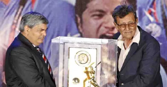 ഇടംകൈയ്യന്‍ ബാറ്ററും ഇടംകൈയ്യന്‍ സ്പിന്നറുമായിരുന്ന മുൻ ഇന്ത്യൻ ഓൾറൗണ്ടർ സലിം ദുറാനി അന്തരിച്ചു