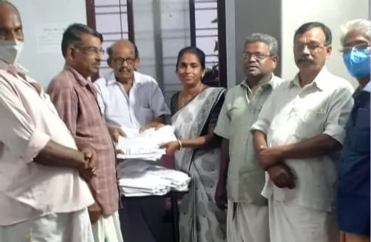 കുറവിലങ്ങാട് ഗ്രാമപഞ്ചായത്തിലെ മുഴുവൻ വീടുകൾക്കും സൗജന്യമായി കുടിവെള്ളം എത്തിക്കുന്നതിന് സർക്കാർ രൂപംകൊടുത്ത റീബിൽഡ് കേരള പദ്ധതിയിൽപ്പെടുത്തി കേരളാ വാട്ടർ അതോറിറ്റിവഴി ഗാർഹിക കണക്ഷൻ ലഭിക്കുന്നതിന് ഗുണഭോക്താക്കൾ നൽകുന്ന ഐഎംഐഎസ് എൻട്രി ഫോറവും അനുബന്ധ രേഖകളും കൈമാറി