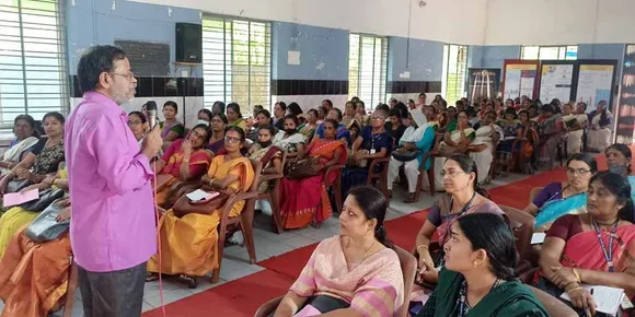 ശുചിത്വ ശില്പശാലയിൽ ഹരിത കർമ്മസേനയ്ക്ക് ഐക്യദാർഢ്യം; സെൻട്രൽ ബ്യൂറോ ഓഫ് കമ്യൂണിക്കേഷൻസ് മലമ്പുഴ ഗ്രാമ പഞ്ചായത്തിന്റേയും ഐസിഡിഎസിന്‍റെയും സഹകരണത്തോടെ ദ്വിദിന ബോധവൽക്കരണ-പ്രദർശന മേള സംഘടിപ്പിച്ചു