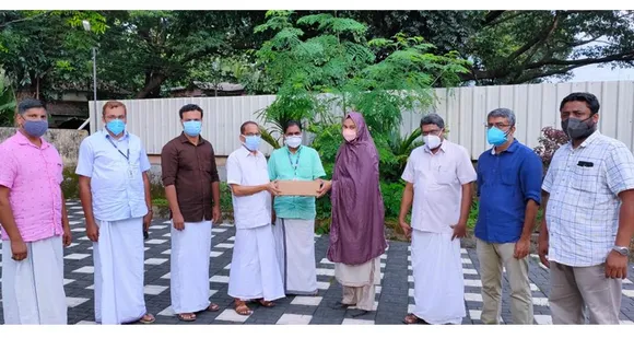 കോവിഡ് പ്രതിരോധം: കരുതൽ സ്പർശവുമായി കെഎസ്‌ടിയു