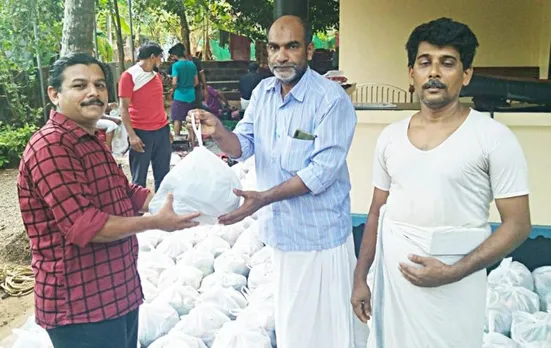 കൂട്ടിലങ്ങാടി പഞ്ചായത്തിൽ വെൽഫെയർ പാർട്ടി രണ്ടായിരം ഭക്ഷ്യ കിറ്റുകൾ വിതരണം ചെയ്തു