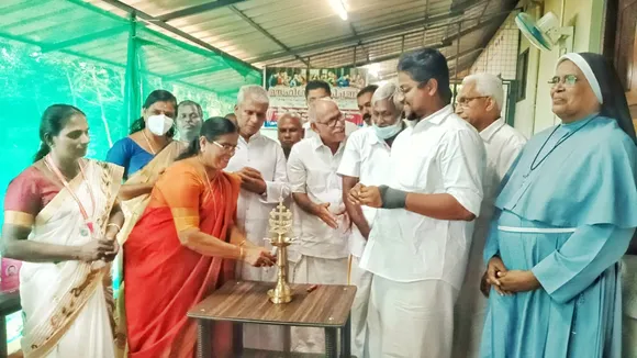 ഞീഴൂര്‍ നിത്യസഹായകൻ ജീവകാരുണ്യ സംഘം ആൻഡ് ചാരിറ്റബിൾ ട്രസ്റ്റ് പുതിയതായി നിർമ്മിച്ച 'സെഹിയോൻ' അന്നദാന അടുക്കളയുടെയും ഡിവൈൻ പ്രാർത്ഥനാ ഹാളിന്റെയും വെഞ്ചരിപ്പും ഉൽഘാടനവും നടത്തി