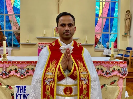 യൂറോപ്പിലെ പ്രഥമ ക്നാനായമിഷൻ ഡയറക്ടർ ഫാ. സജി മലയിൽപുത്തൻപുരയിൽ ജൂബിലിയുടെ നിറവിൽ