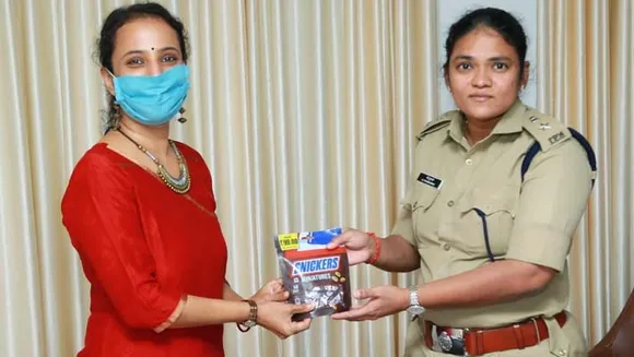 കോവിഡ് പോരാളികള്‍ക്ക് ഒരു മധുര സമ്മാനം