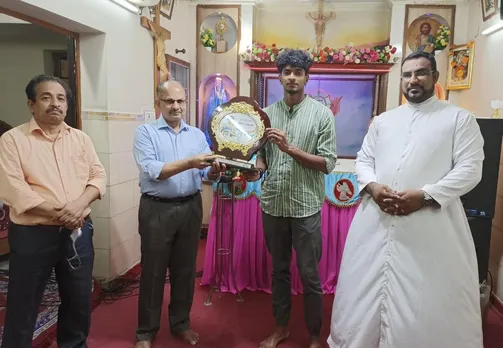 ഇന്ത്യയ്ക്കായി ഒളിംപിക്സിൽ പങ്കെടുത്ത, ഒളിമ്പ്യൻ അമോജ് ജേക്കബിനെ ആദരിച്ചു