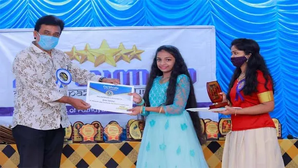 സ്റ്റാര്‍സ് ഓഫ് പഴയന്നൂരിന്റെ 'സ്റ്റാര്‍ ഡാന്‍സര്‍' വര്‍ണ്ണാഭമായി