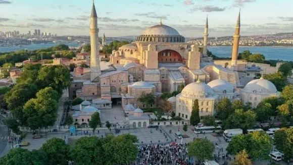 ഹാഗിയ സോഫിയ ,   തുർക്കി  ആരാധനയ്ക്കായി തുറന്നു കൊടുക്കുന്നതിനെതിരെ ഓസ്ട്രിയന്‍ ഭരണകൂടം