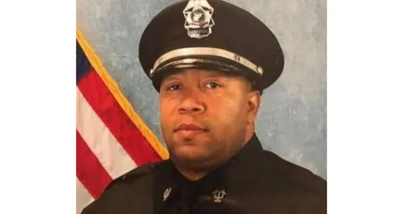 മാസ്ക്കിനെ കുറിച്ചുള്ള തര്‍ക്കം; പ്രതിയുടെ വെടിയേറ്റു പോലീസ് ഉദ്യോഗസ്ഥന്‍ മരിച്ചു