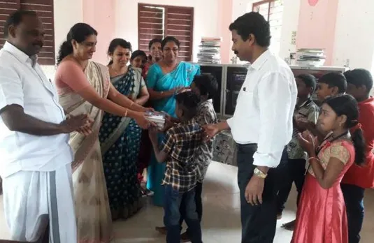 ഇളംദേശം ലൈബ്രറി യൂണിറ്റുകളുടെ വിതരണോത്ഘാടനം