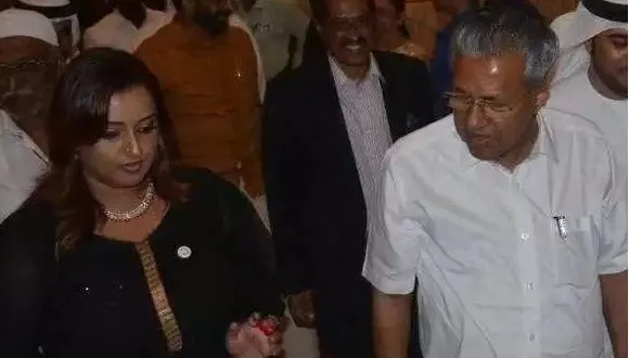 കള്ളക്കടത്തുകാരി സ്വപ്‌ന സുരേഷിനെ അറിയില്ലെന്ന മുഖ്യമന്ത്രിയുടെ വാദം എൻഫോഴ്‌സ്‌മെന്റ് ഡയറക്ടറേറ്റ് (ഇ.ഡി) പൊളിച്ചു. സ്വപ്നയുടെ സ്പേസ് പാർക്കിലെ നിയമനത്തെ കുറിച്ച് പിണറായി വിജയന് നേരിട്ട് അറിവുണ്ടായിരുന്നുവെന്നാണ് ഇ.ഡി