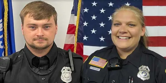 വാഹന പരിശോധന നടത്തുന്നതിനിടെ രണ്ട് പോലീസ് ഉദ്യോഗസ്ഥർ ഉൾപ്പെടെ മൂന്ന് പേർ വെടിയേറ്റു മരിച്ചു