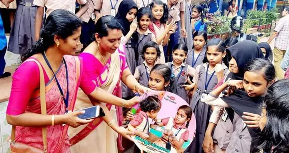 'ഉൾക്കണ്ണ് വിടരുവാൻ' സ്‌കൂൾ പ്രാർത്ഥനാ ഗാനത്തിന്റെ പിറവി...