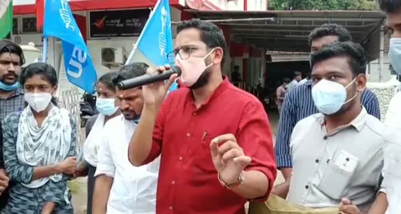 സവർക്കറെയും ഗോൾവാള്‍ക്കറെയും അനുകൂലിച്ച എസ്എഫ്ഐക്കെതിരെ കെഎസ്‌യുവിന്‍റെ  പ്രതിഷേധം; കാലം കഴിയുന്തോറും സംഘിയേത് സഖാവേതെന്ന് തിരിച്ചറിയാൻ കഴിയില്ല - ഡോ. പി. സരിൻ