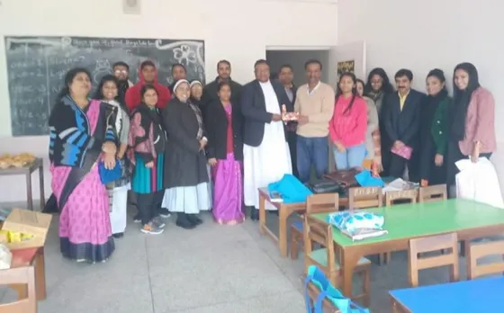 ആർ കെ പുരം സെന്റ് പീറ്റേഴ്സ് സിറോമലബാർ ഇടവകയിലെ മതബോധന വിദ്യാർഥികളുടെ ക്രിസ്മസ് നവവത്സരാഘോഷം നടന്നു 