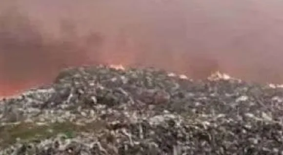 മാലിന്യങ്ങള്‍ ശാസ്ത്രീയമായി സംസ്കരിക്കാന്‍ സംവിധാനങ്ങളില്ലാത്തതാണ് ബ്രഹ്മപുരത്തെ അതിരൂക്ഷമായ പ്രശ്നം; മാലിന്യസംസ്‌കരണത്തിന്‌ നഗരസഭ ഭരണസമിതികള്‍ കൊണ്ടുവന്ന പദ്ധതികളൊന്നും ഫലവത്തായില്ല; പദ്ധതികളിലൂടെ കോടികള്‍ ചോര്‍ന്നെങ്കിലും ബ്രഹ്മപുരത്തെ പ്ലാസ്റ്റിക് കുന്നുകള്‍ വളര്‍ന്നുകൊണ്ടേയിരുന്നു ! നഗരസഭയുടെ പണം മാലിന്യത്തിലൂടെ ഒഴുകി ആരുടെയൊക്കെ പോക്കറ്റിലെത്തി എന്ന് ജനങ്ങള്‍ക്കറിയണം-മുഖപ്രസംഗത്തില്‍ ജേക്കബ് ജോര്‍ജ്‌