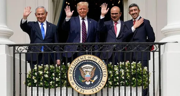 ട്രംപിന്റെ നേട്ടങ്ങളുടെ പട്ടികയിൽ മറ്റൊരു ചരിത്ര മുഹൂർത്തം കൂടി; ഇസ്രയേലും യുഎഇയും സമാധാന കരാറിൽ ഒപ്പു വച്ചു