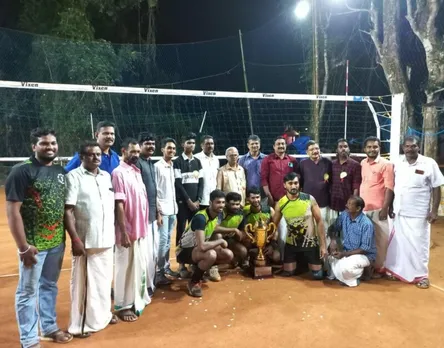 മുളക്കുളം ജയ് ഭാരത്  വായനശാലയ്ക്ക് വോളിബോള്‍ സ്റ്റേഡിയം; സ്ഥലത്തിന്റെ ഉടമസ്ഥതാ വിഷയം തീര്‍പ്പാകുന്നതനുസരിച്ച് ജില്ലാ പഞ്ചായത്ത് പ്രഥമ പരിഗണനയില്‍ ഉള്‍പ്പെടുത്തി സഹായം ലഭ്യമാക്കും - ജില്ലാ പഞ്ചായത്ത് പ്രസിഡന്റ് നിര്‍മ്മല ജിമ്മി