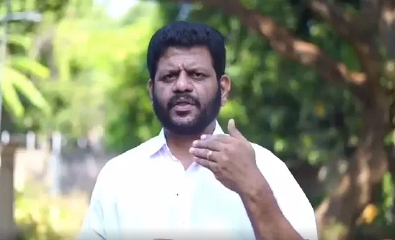 പ്രചരണത്തില്‍ ഇല്ലാക്കഥകളല്ല, ഉള്ളത് പറഞ്ഞാല്‍ മതിയെന്ന് വി കെ ശ്രീകണ്ഠന്റെ വീഡിയോ സന്ദേശം. എതിരാളിക്കെതിരെയും എന്ത് ചെയ്തു ? ചെയ്തില്ല എന്ന് പറഞ്ഞാല്‍ മതി - തെരഞ്ഞെടുപ്പ് പ്രചരണം മാന്യമായിരിക്കണമെന്ന് ആഹ്വാനം ചെയ്ത വീഡിയോ വൈറലായി