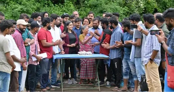 സംസ്ഥാന സർക്കാരിന്റെ പ്രേത്യേക ജൂറി പരാമർശത്തിനർഹയായ അട്ടപ്പാടിയുടെ സ്വന്തം വാനമ്പാടി നഞ്ചിയമ്മക്ക് "സിഗ്നേച്ചർ" ടീമിന്റെ അനുമോദനം