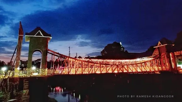 ലണ്ടൻ ബ്രിഡ്ജ് കടക്കണമെങ്കിൽ കിറ്റ്കോ; കോൺട്രാക്ടർ തർക്കം തീരണം: വൈദ്യുതിയും വെള്ളവും എത്തിച്ച് ടൂറിസം വകുപ്പിന് കൈമാറണം. കടമ്പകൾ ഏറെ