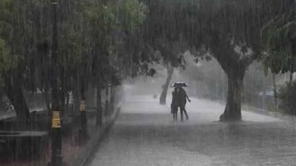 വീണ്ടും തീവ്ര മഴ മുന്നറിയിപ്പ്; 6 ജില്ലകളില്‍ ഓറഞ്ച് അലര്‍ട്ട്, 9 ഡാമുകളില്‍ റെഡ് അലര്‍ട്ട്