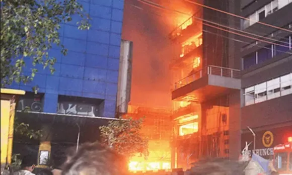 താനെയിലെ ബിസിനസ് പാര്‍ക്കില്‍ വന്‍ തീപിടിത്തം; ആളപായമില്ല