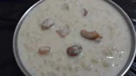 തയ്യാറാക്കാം അവില്‍ പായസം