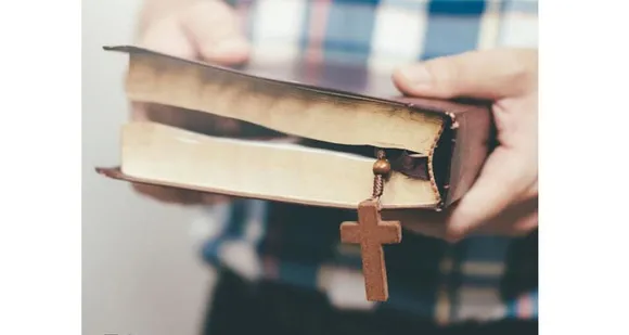 യുഎസില്‍ കോവിഡ് പ്രോട്ടോകോൾ ലംഘിച്ച പള്ളികൾക്ക് 10,000 ഡോളർ ഫൈൻ