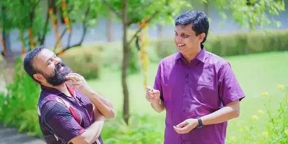 'താൻ കേസ് കൊടുക്കെന്ന് മന്ത്രി'; റിയാസും ചാക്കോച്ചനും ഒരുമിച്ചെത്തിയ ചിത്രത്തിന് ക്യാപ്ഷനിട്ട് സോഷ്യൽ മീഡിയ