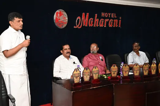 ഹോട്ടൽ മഹാറാണിയിലെ പൂർവ്വ ജീവനക്കാരുടെ കൂട്ടായ്മയുടെ വാർഷിക ആഘോഷം വർണാഭമായി നടന്നു